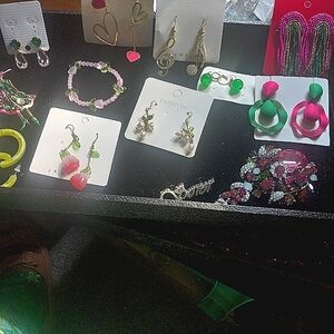 Glam jewelry. "Frosting for your pretty" email me your selections